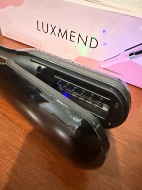 Luxmend Black Split End Trimmer - Compact Styling Tool